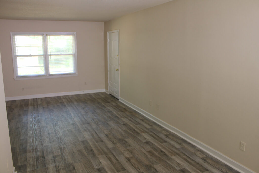 Living room view, Country Club Apts, Florence SC